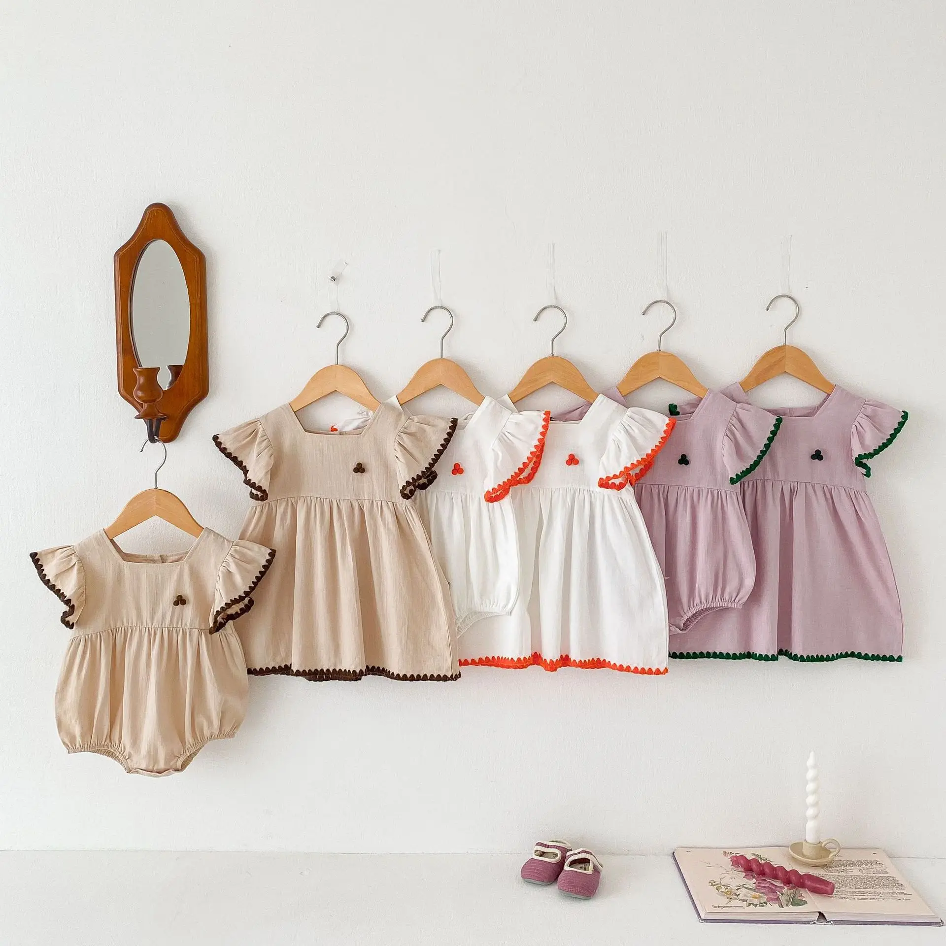 

Summer Baby Girls Sister Look Muslin Flying Sleeve Lace Thin Infant Girls Bodysuit Solid Ruched Cool Toddler Girls Dress