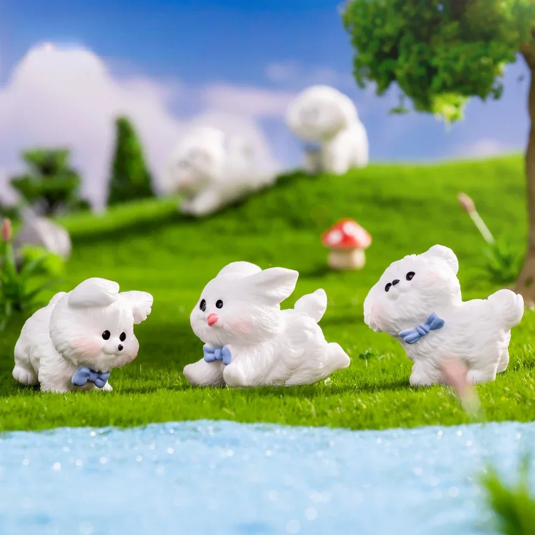 Figurines Miniatures Cute Dog White Running Puppy Micro Landscape Ornaments for Home Decorations Decor for Room Desk Accessories