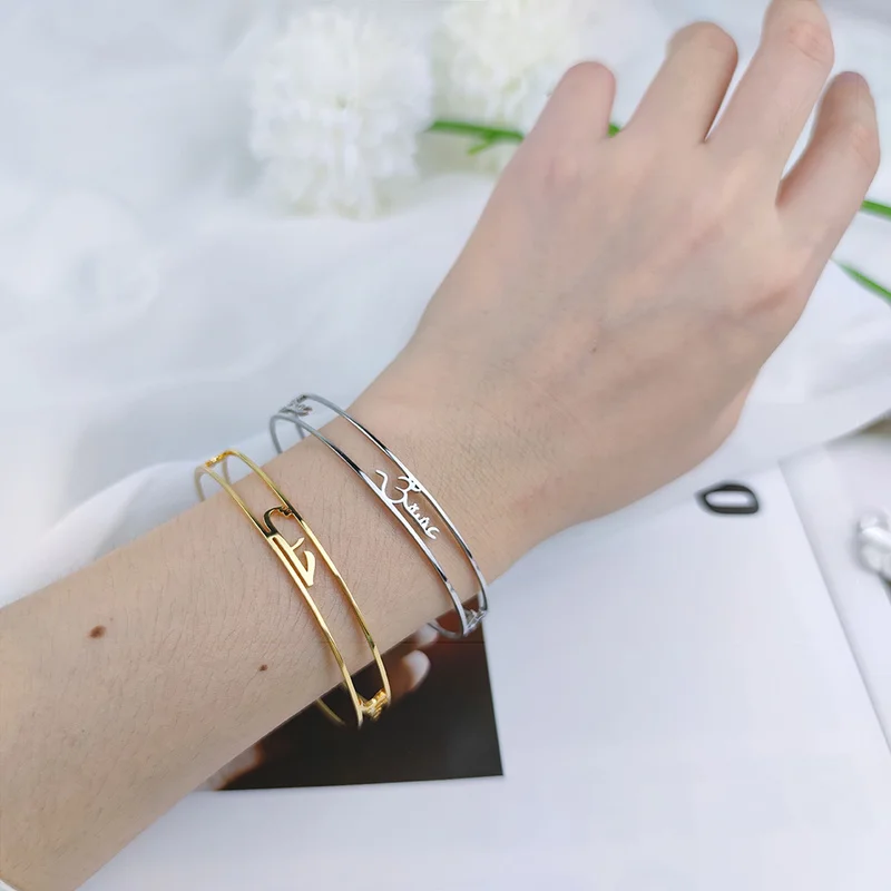 

Stainless Steel Opening Bangles for Men Custom Name Women Hollow Out Bangle Jewelry Personalized Christmas Gifts Pulseras Hombre