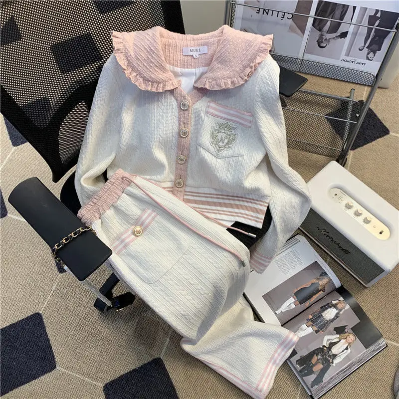 Рисунок 3 - Трикотажный Женский комплект Xiaoxiangfeng