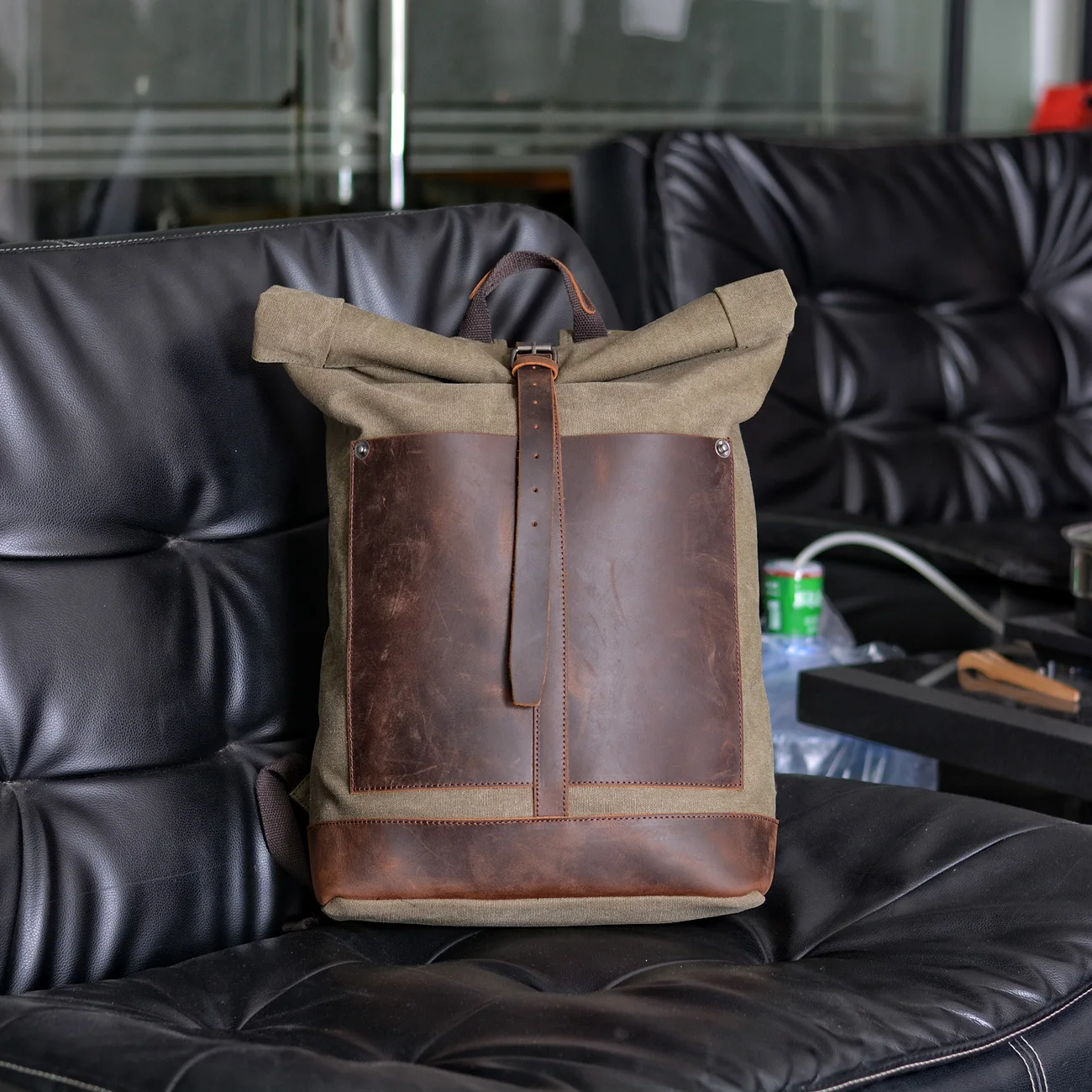 New vintage wash canvas men's backpack waterproof large capacity roll top expansion backpack men's outdoor hiking bag 5