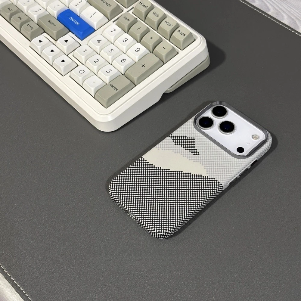 Korean Style Magnetic Carbon Fiber Texture Phone Case with Camera Lens Protection