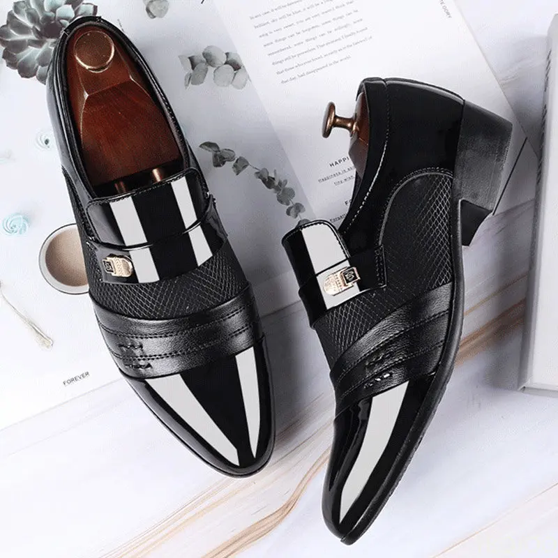 Scarpe da uomo Slip on Men Dress Oxfords Fashion Business Dress scarpe da uomo 2020 New Classic Leather Men'S Suits Shoes2023