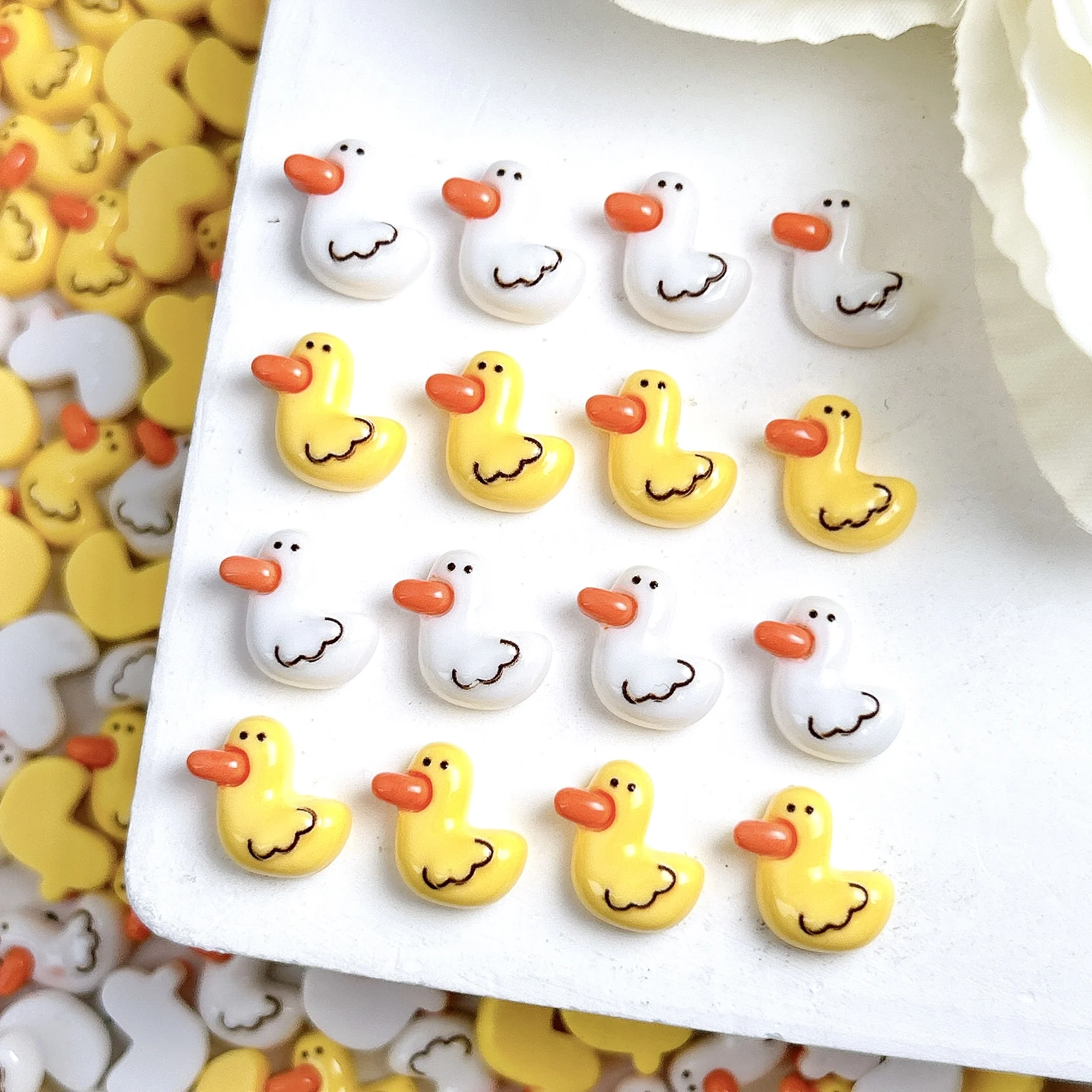 30PCS 3D Kawaii Cartoon Duck Resin Nail Charms for DIY Crafts and Decorations