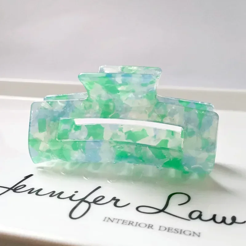 Рисунок 4 - Новые жесткие красочные пластиковые заколки-крабы