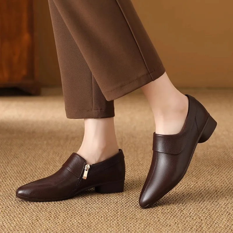 

Single shoe women's soft sole comfortable casual versatile low heel seasonal small leather shoes