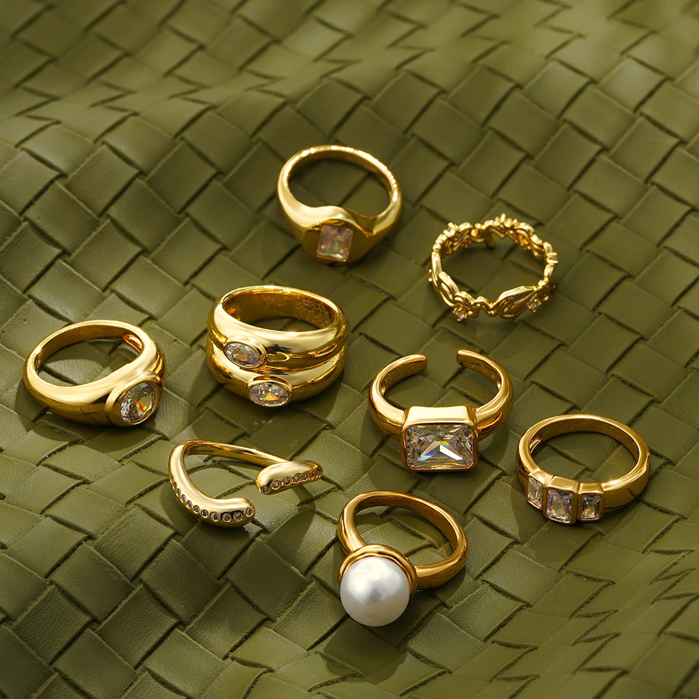 18K Gold Plated Sparkling Zircon Wedding Ring for Women Waterproof Rust Proof Pearl Crystal Rings Polished Vintage Jewelry 2025