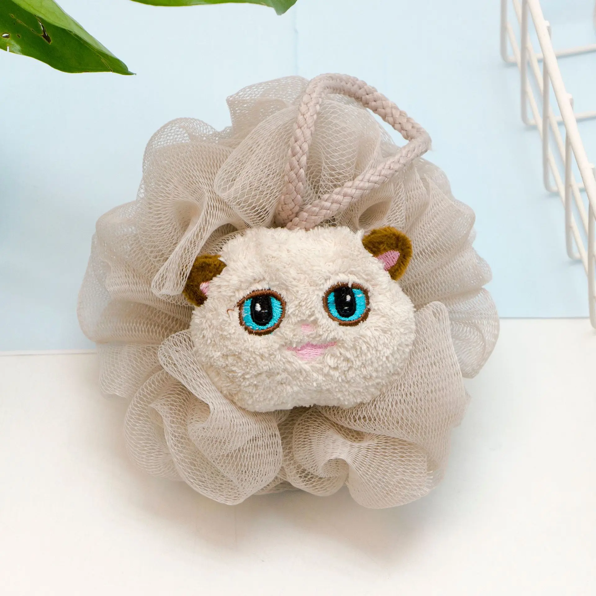 Bath Balls Exfoliating Cartoon Animal Head Facial Expression Pattern Bath Sponge Ball Wisp for Body Children&rsquo;s Toys for Bathing bath sponge ball