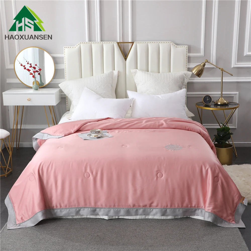 

Girl Pink 600TC Summer Quilt Sofa Blanket Air Condition Thin Comforter European Pattern Embroidery Adult And Kids Bedding