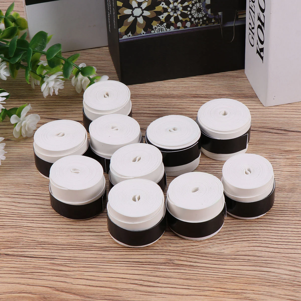 

White Racket Grip Anti Perforated Super Absorbent Tennis Squash Racket Badminton Overgrip Sweat Band