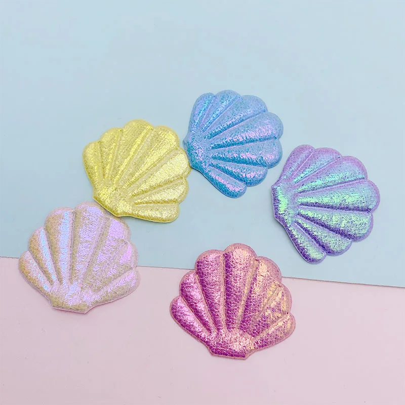 50Pcs 4,5*3,8 CM Gepolsterte Glänzende Leder Shell Applikationen Für Kleidung Hut Nähen Liefert Patches DIY headwear Haar Clips Bogen Dekor