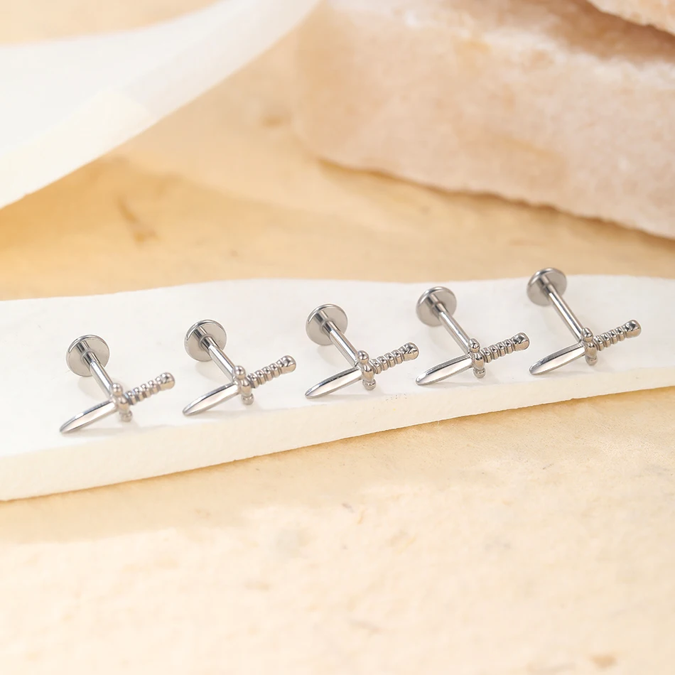 Earrings detailed craftsmanship