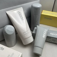 Brume éclaircissante hydratante pour le visage, Lait essentiel, Nettoyant facial hydratant, Crème, Fard à joues, Gloss à lèvres, Rouge à lèvres, Crayon à lèvres, Maquillage, Soins de la peau 1
