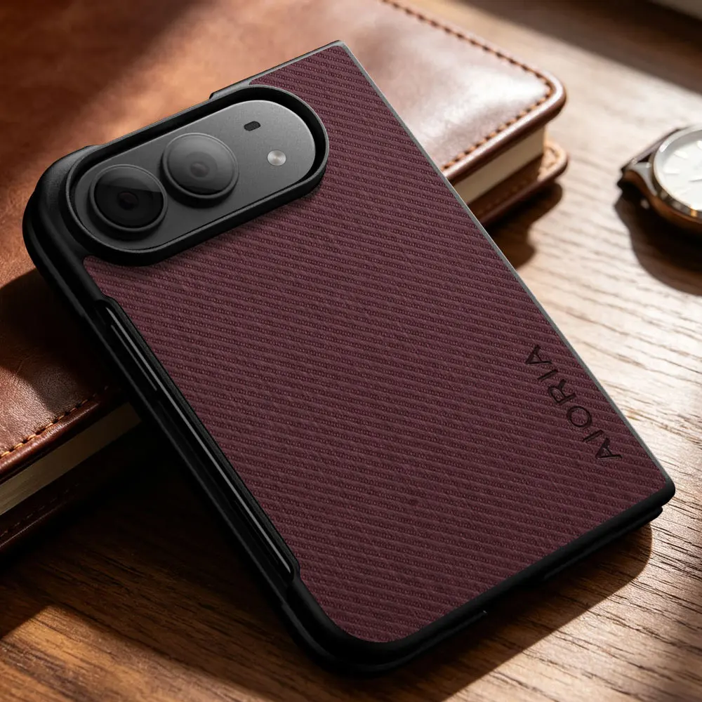 Luxury Vintage Cloth Pattern Leather Phone Case - Elegant Protective Cover