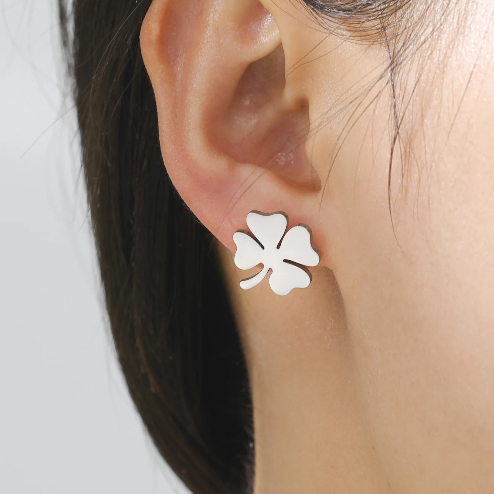 Gold Studs Earrings For Women 18K Gold Plated Four-Leaf Clover