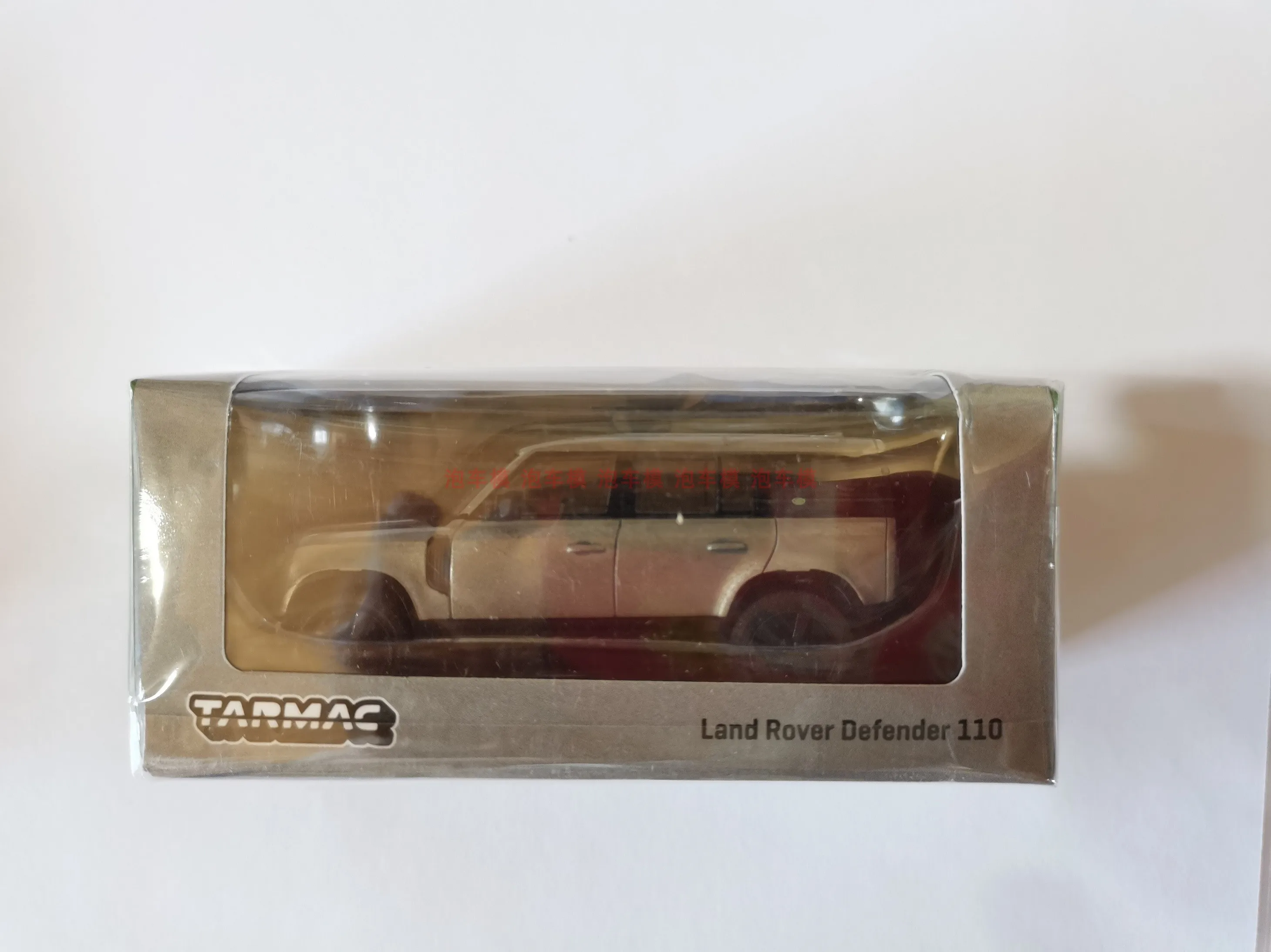 

Tarmac works 1:64 Defender110 Collection Metal Die-cast Simulation Model Cars Toys