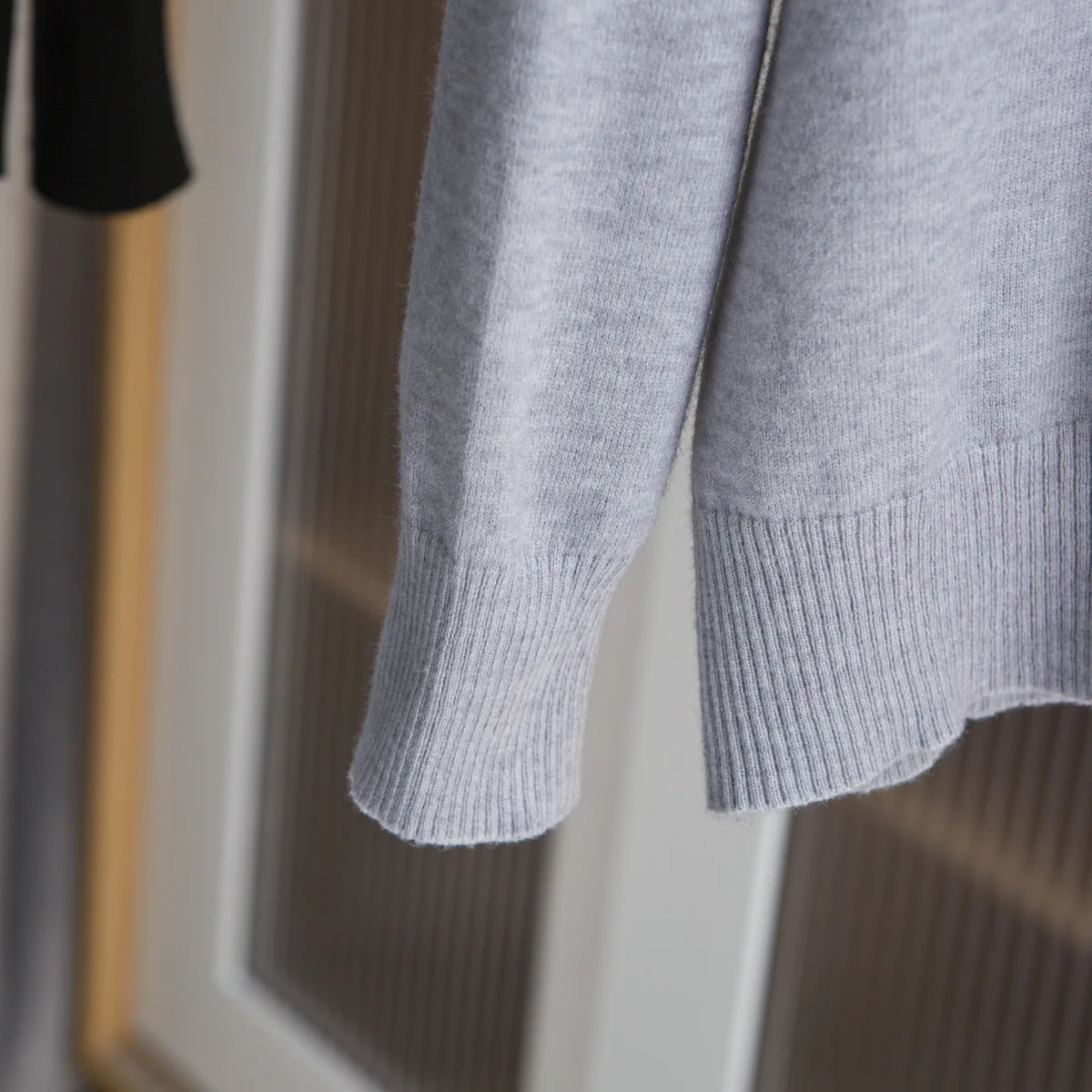 Рисунок 5 - Женский свитер, повседневная одежда