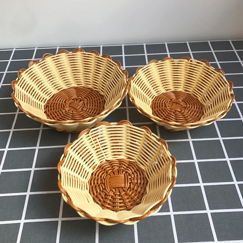 Picnic Basket Round Simulation Rattan Bread Storage Basket Woven Storage Fruit Cake Snacks Tray Hand Woven Tray