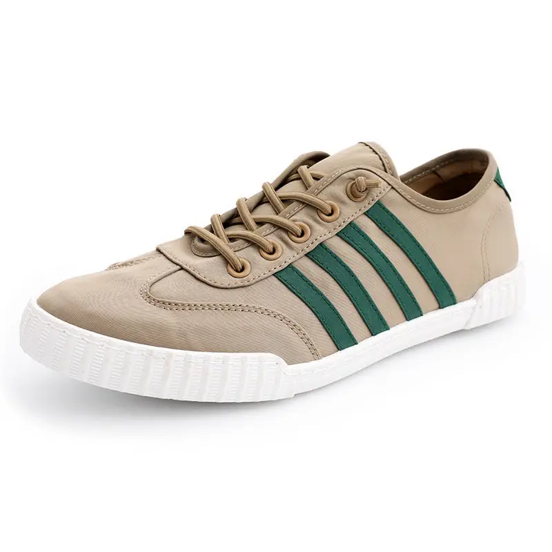 

Lightweight Fashion Flat Shoes Men Spring New Style Men Casual Shoes A Pedal Breathable Casual Men Sneakers
