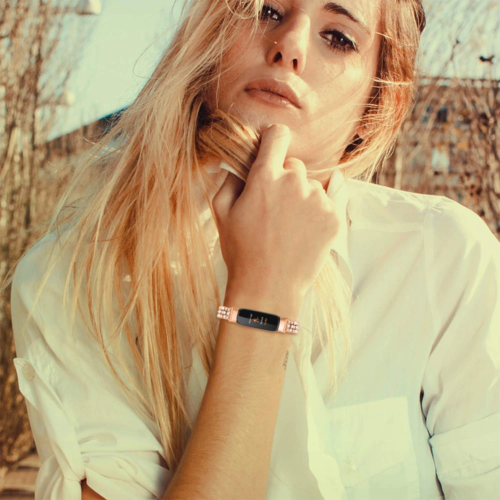 Fitbit Luxe ݼ  ո Ʈ, Fitbit Luxe η ƿ ð , ̾Ƹ    ü Ʈ