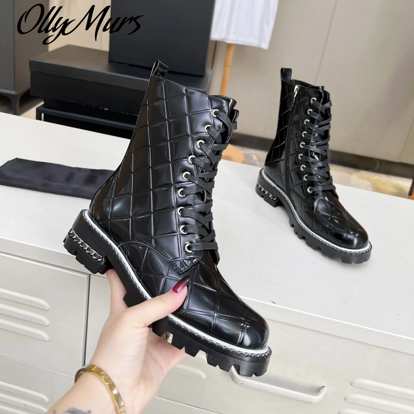 

Shoes For Women Size35-41 Genuine Leather Boots Med Heels Chain Sewing Ankle Boots Flat Platform Designer Shoes Zapatillas Mujer