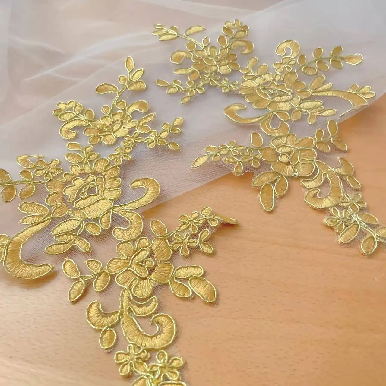 Motif Patch En Guipure Dentelle Fleurs Brodé En Blanc A Coudre Cust Motif Fleurs En Dentelle Guipure De Couleur Blanch