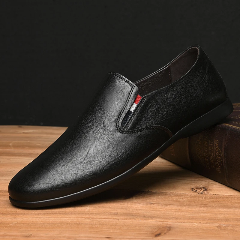 

Men Genuine Leather Casual Shoes Man Driving Shoes Fashion Slip-On Loafers High Quality Moccasin Flat Footwear Big Size 36-47