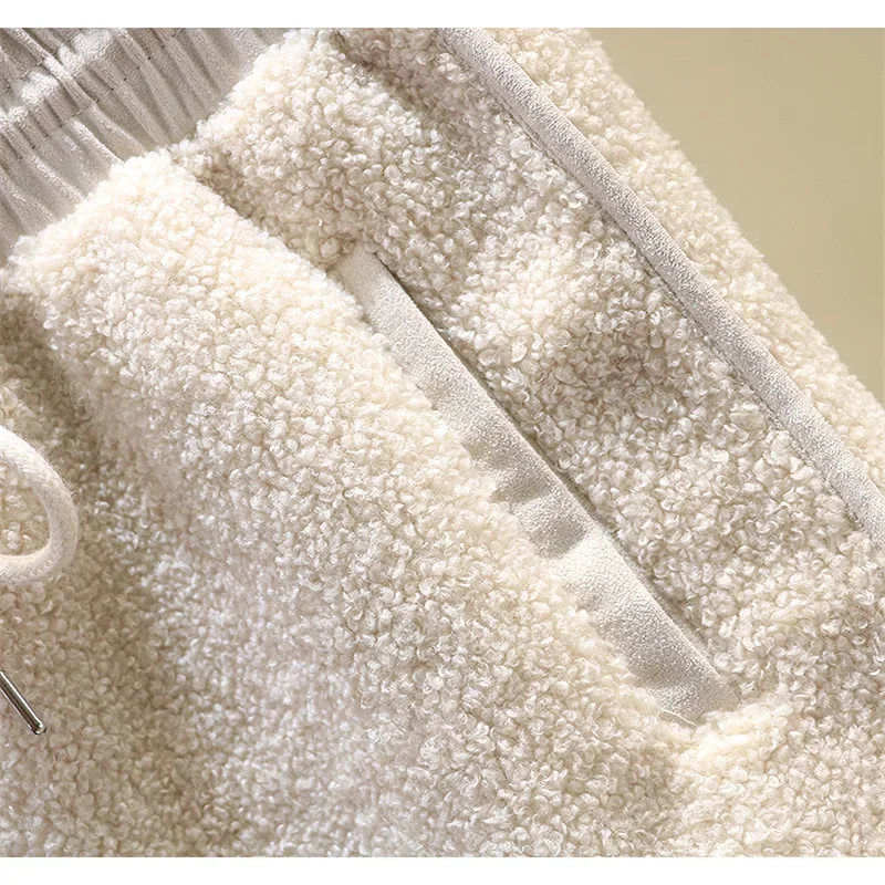 Рисунок 6 - Женские шорты из овечьей шерсти