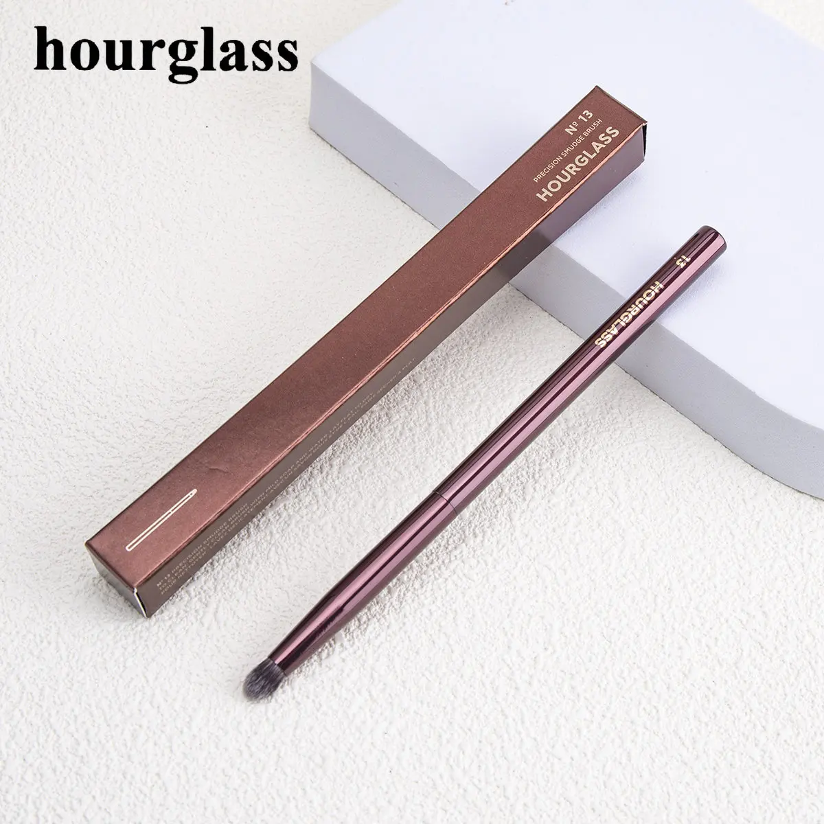

Hourglass 13 Makeup Brush Smudge Synthetic Hair Precision Smudge Brush Brown Metal Handle Eyeshadow Smudge Makeup shadow Brush
