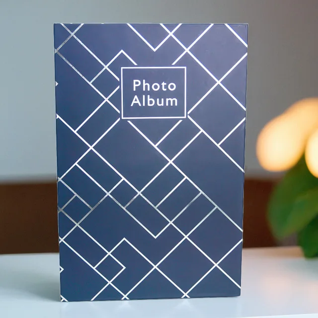 L'album photo 4x6 avec 300 poches est une couverture d'album en papier haut de gamme adaptée à tous les types de photos d'anniversaire et de vacances 5