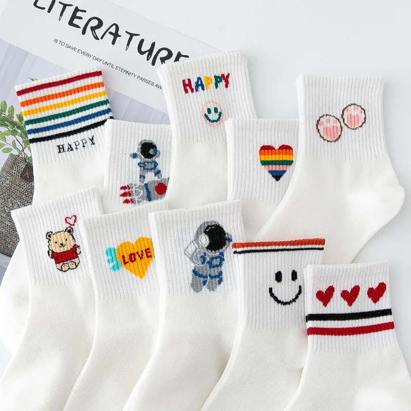 

New Socks Women's Korean Version In The Tube Wild Cute Japanese Student Women's Socks Autumn And Winter Rainbow Socks