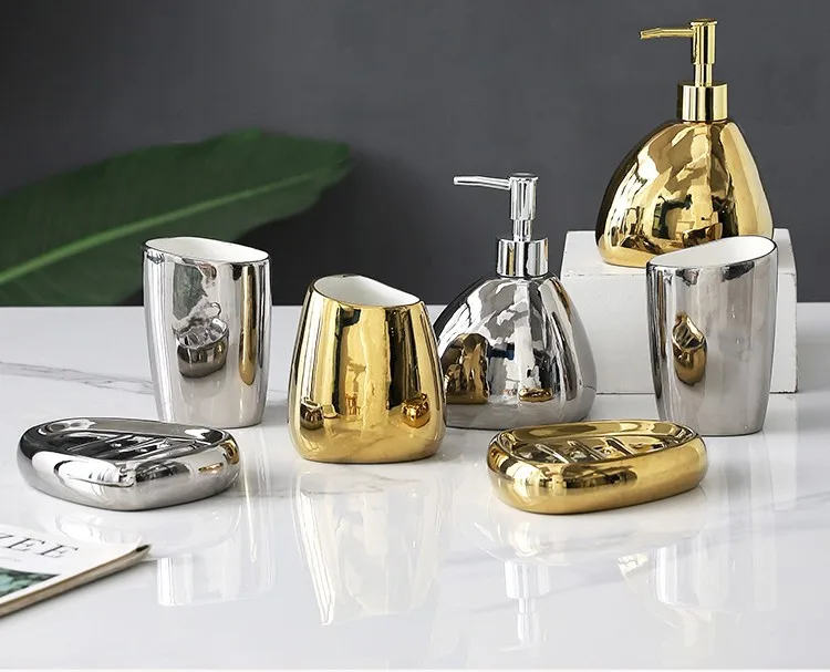 Ensemble de céramique 1