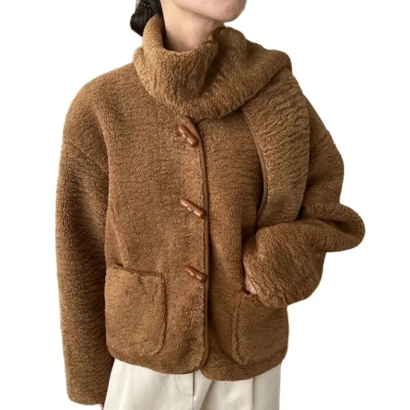 Japanese Fashion Girls Coat Sweet Cute Berber Fleece Short Coats with Scarf Horn Buttons Women Winter Jacket