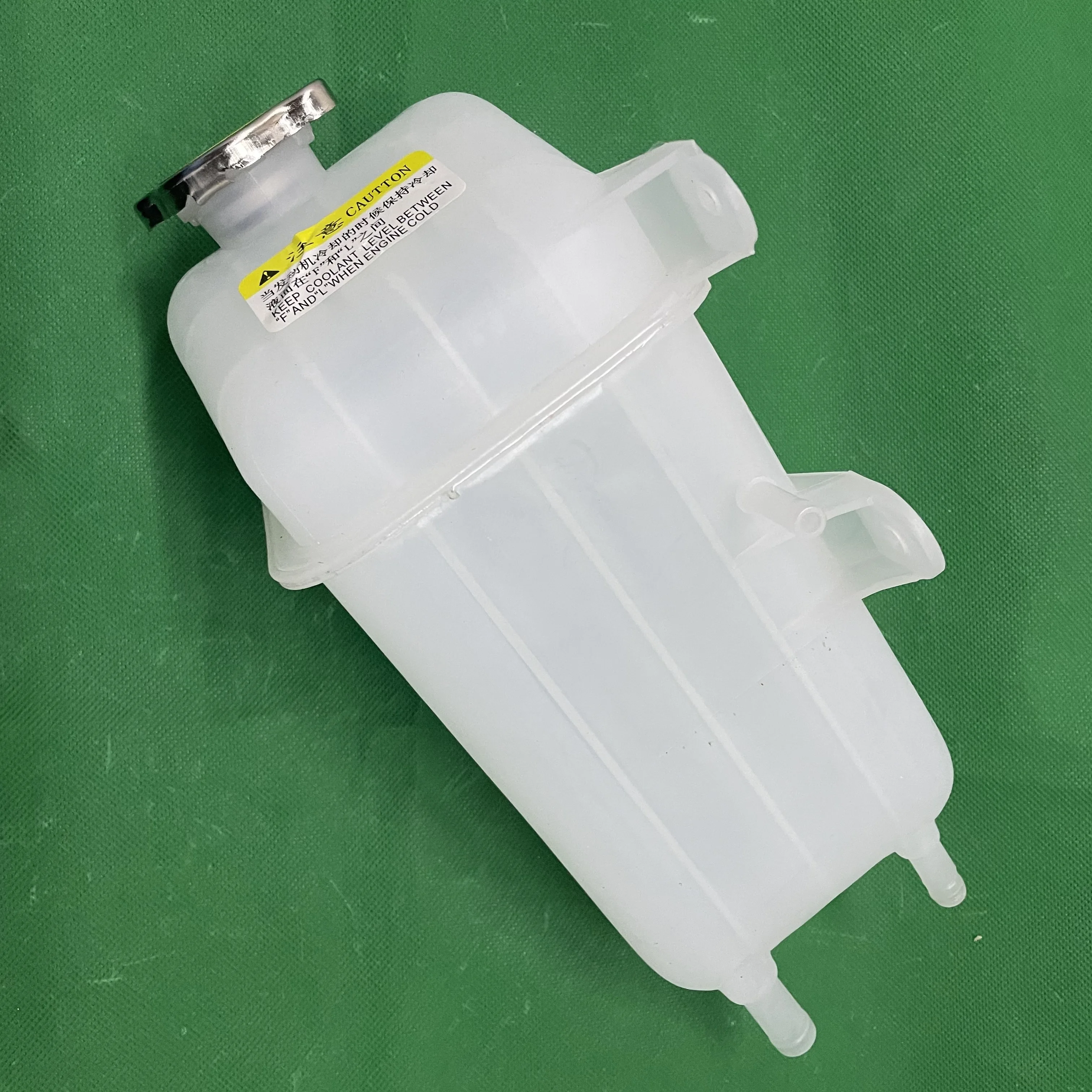 AUTO RADIATOR WATER TANK FOR HYUNDAI STAREX H1 2.5 DIESEL 254294A000 254304A000,254314A000,25429-4A000,25430-4A000,25431-4A000