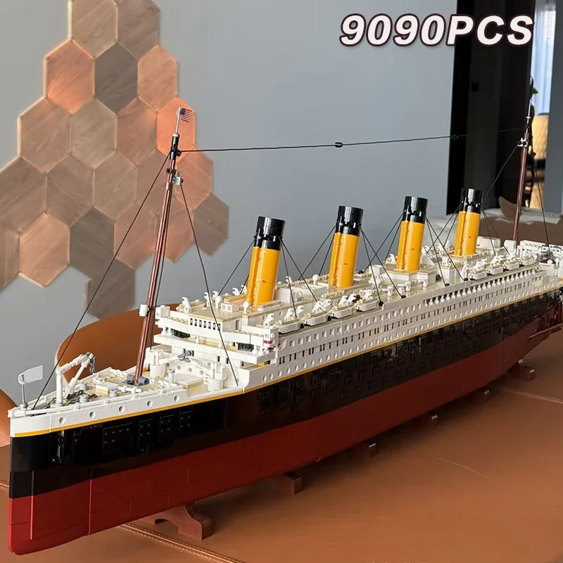 9090PCS 대형 크루즈 선박 블록 어린이 장난감 선물 10294와 호환 재고 있음