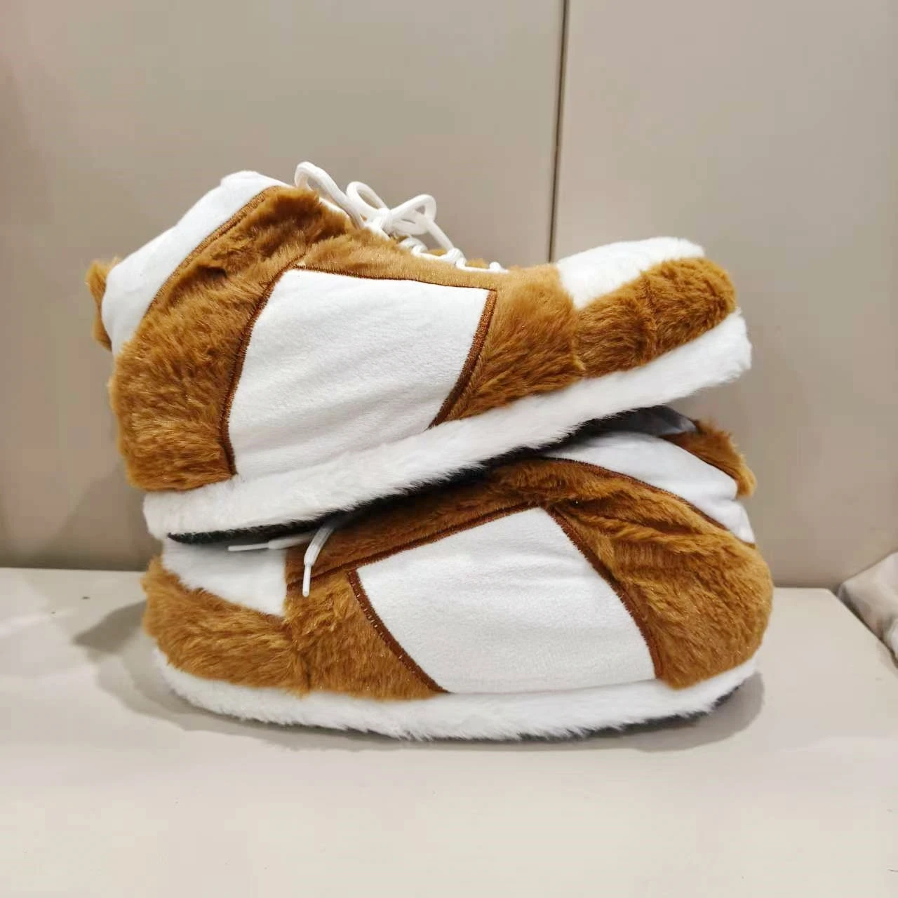 أحذية منزلية دافئة من القطيفة مقاس واحد للنساء/الر...