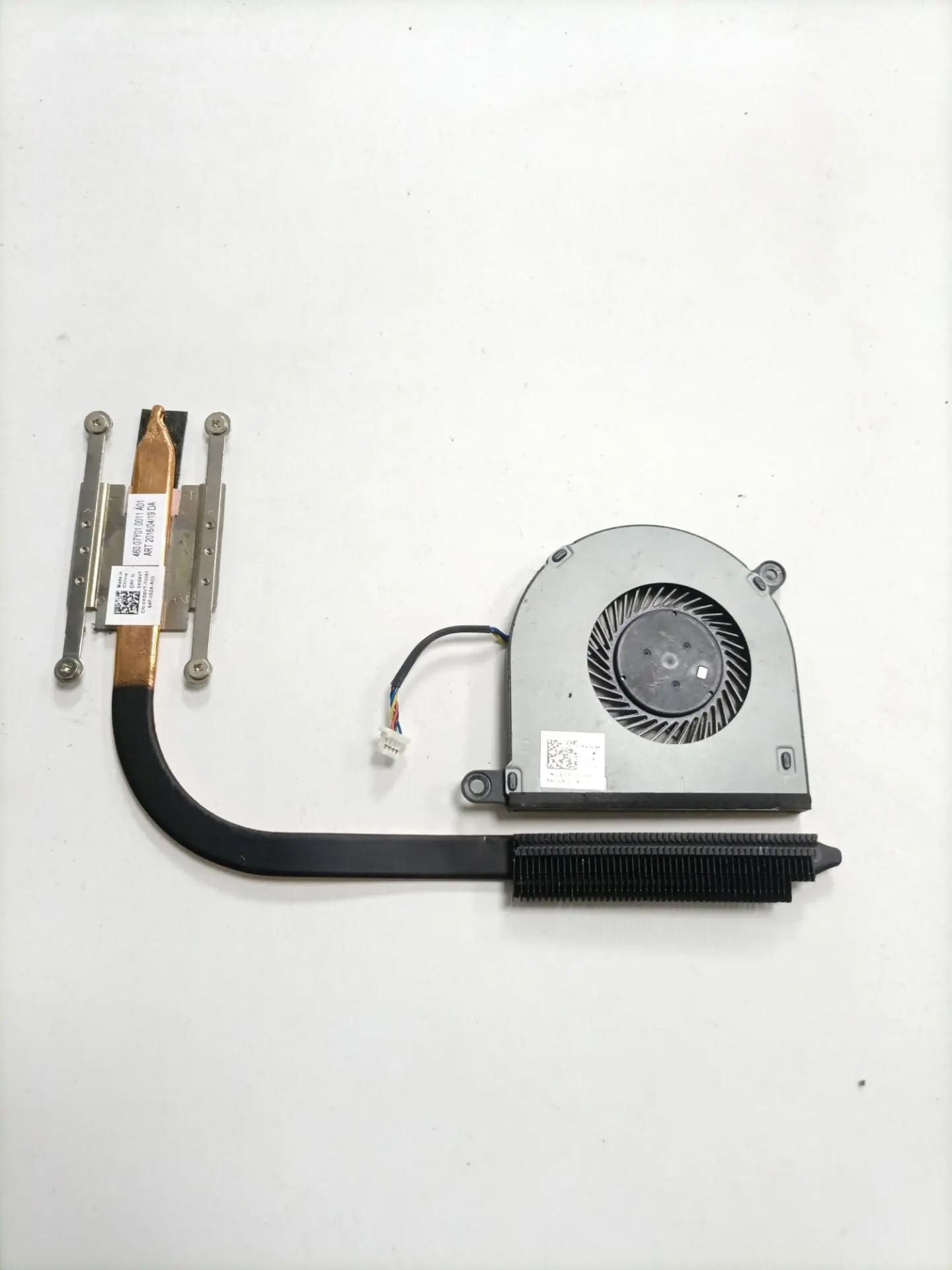 Original laptop heatsink cooling fan cpu cooler For DELL Inspiron 15 5568 5578 5579 7579 0XG6VT