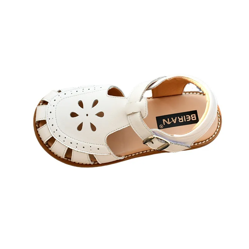 Genuine Leather Girls Fashion Sandals Close Toes Quick Dry Baby Boys Casual Sandals Summer Hollow Petals Kids Beach Shoes 2