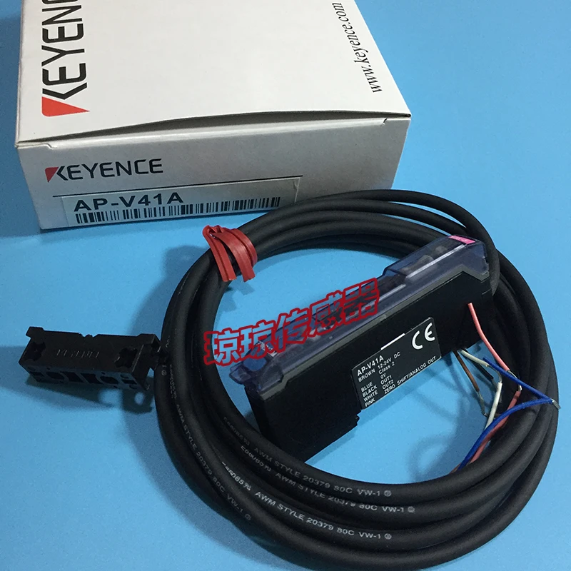 

New original Keyence pressure sensor amplifier AP-V42 AP-V42A AP-V41 AP-V41A