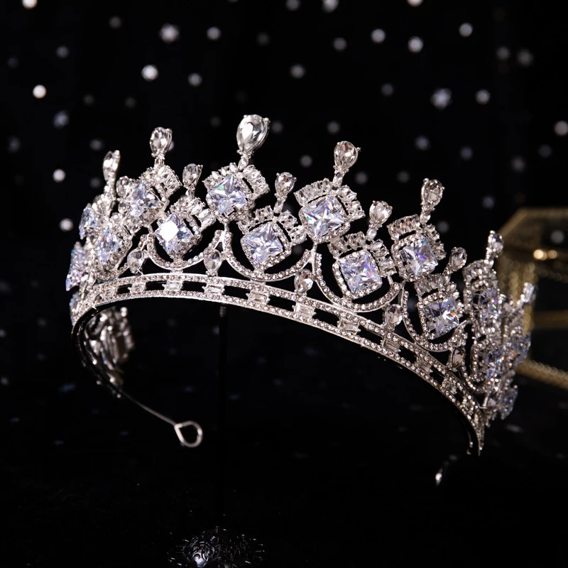 Luxury Tiaras And Crowns CZ Zirconia Princess Pageant Engagement Headband Wedding Hair Accessories Evening Dress Bridal Jewelry 