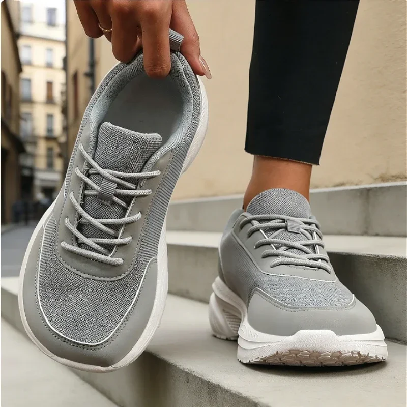 Women's Black Platform Sneakers Elevated Sole Lightweight Breathable Fashion Streetwear Shoes Modern Quick Stride Walking Shoes