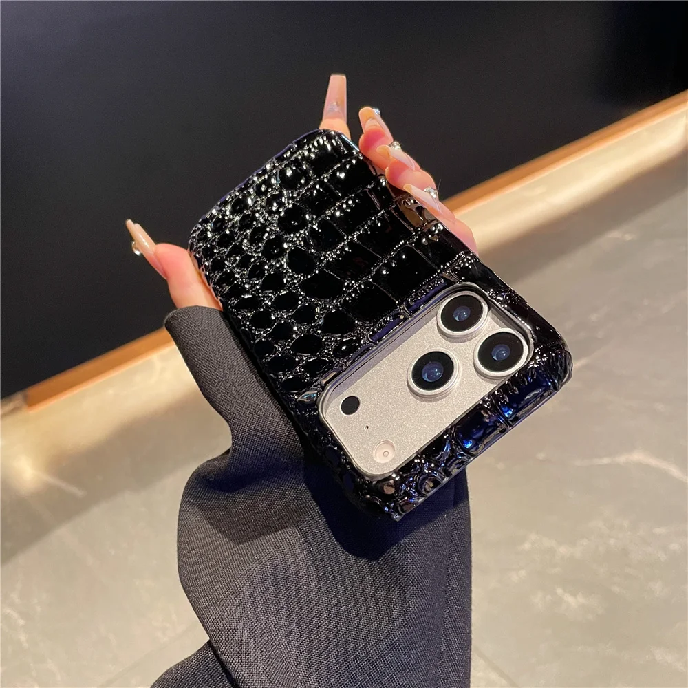 รูปสินค้า เคส iPhone 17 Pro PU ลายจระเข้ หรูหรา ครึ่งหุ้ม