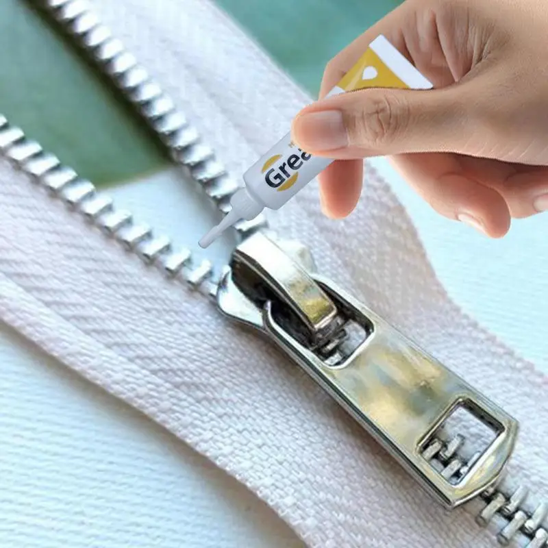 Zipper Ease Lubricant Protect All Zippers With Fast And Effective Zipper Lubricant EasytoUse