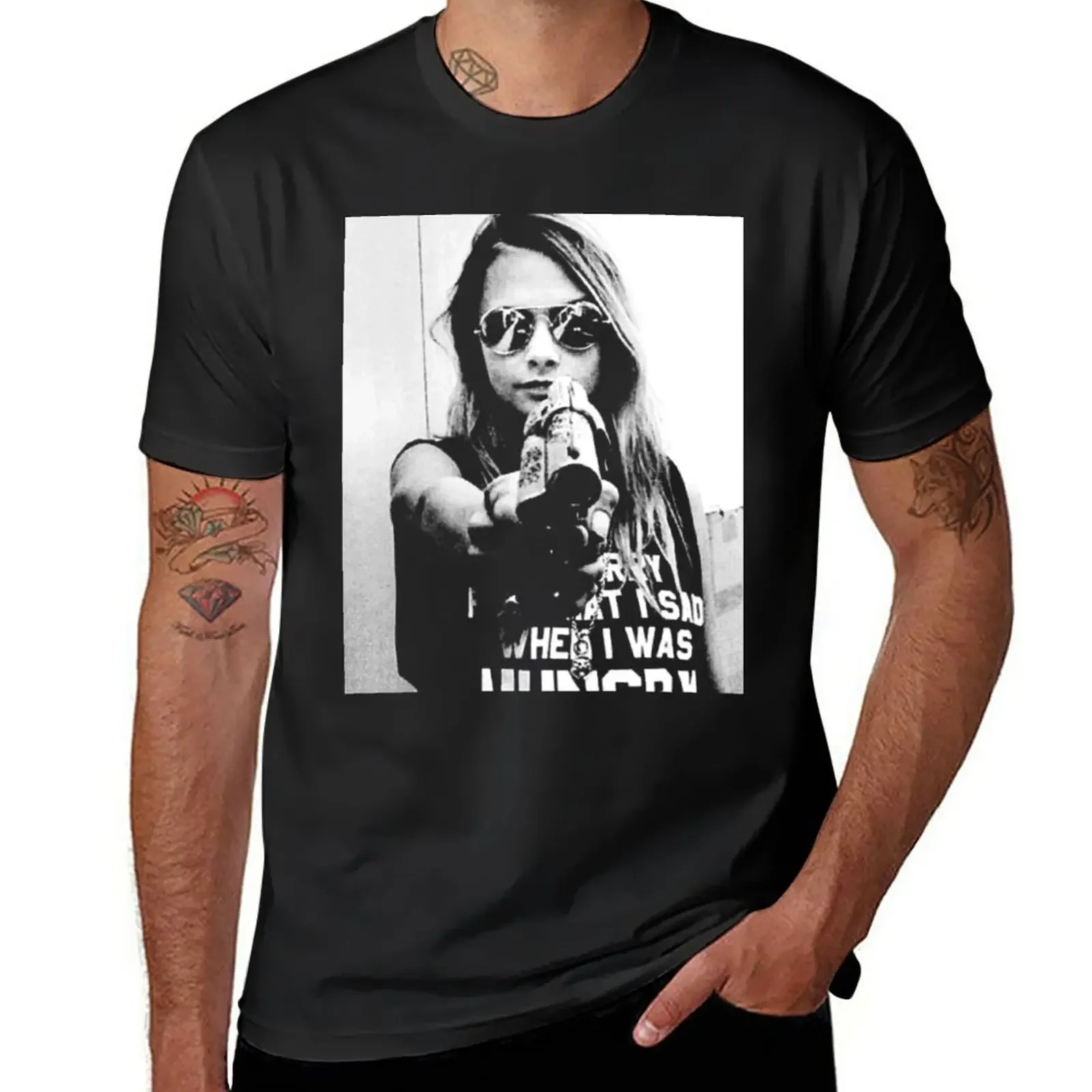 

Girl With Gun T-Shirt new edition tees boys whites heavy weight t shirts for men