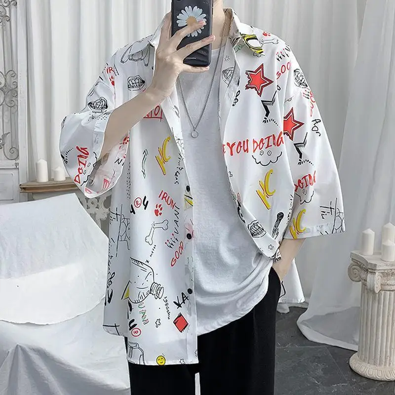 

EBAIHUI Korean Printed Men's Short Sleeved Shirt Summer Hong Kong Style Quarter Sleeved Male Blouse Loose Casual Versatile Top