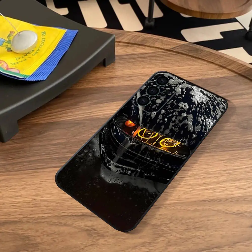Monochrome Car-Themed Phone Case - Sleek Black and White Design
