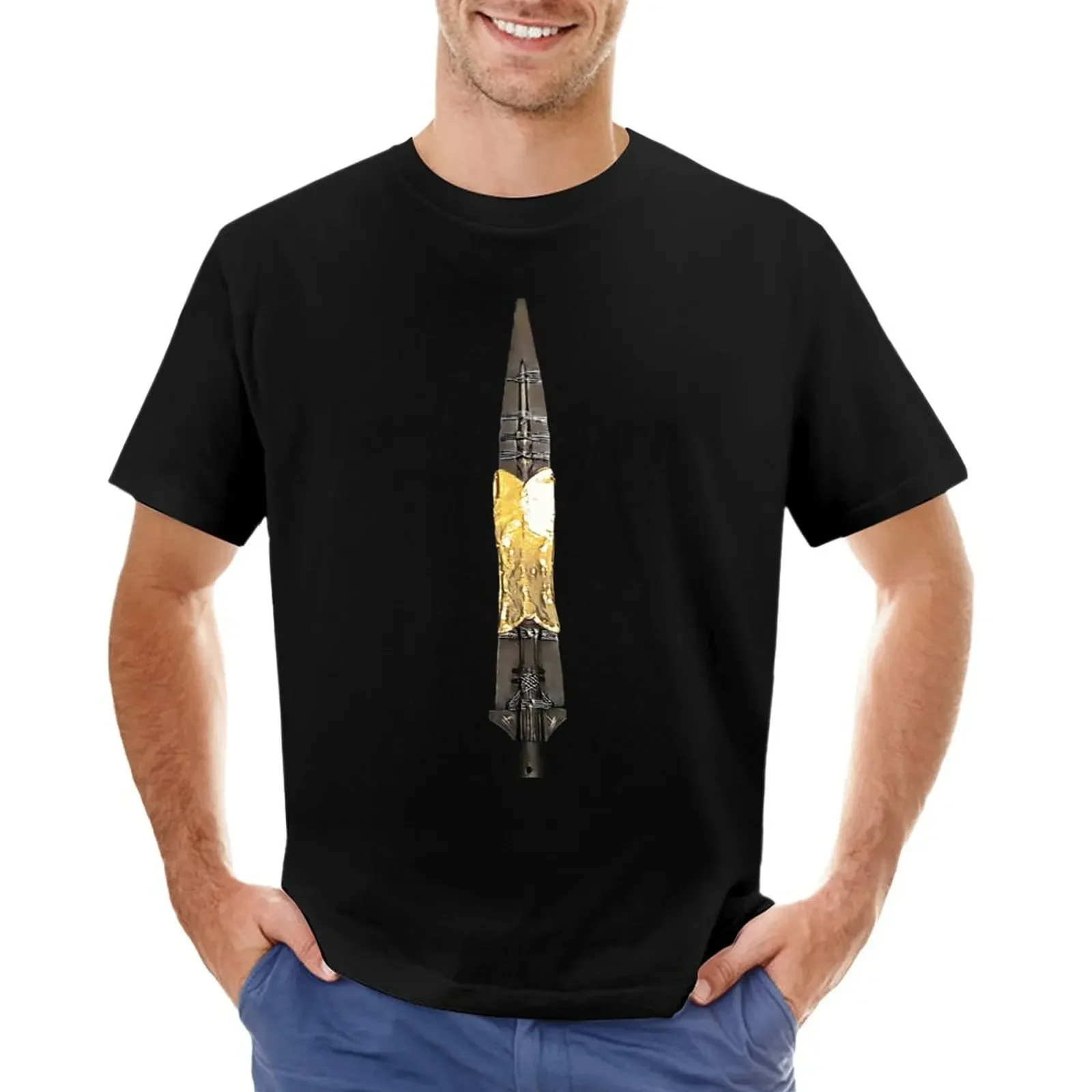 The Spear Of Destiny (On Black) T-Shirt T-Shirt T-Shirt Manica Corta Da Uomo