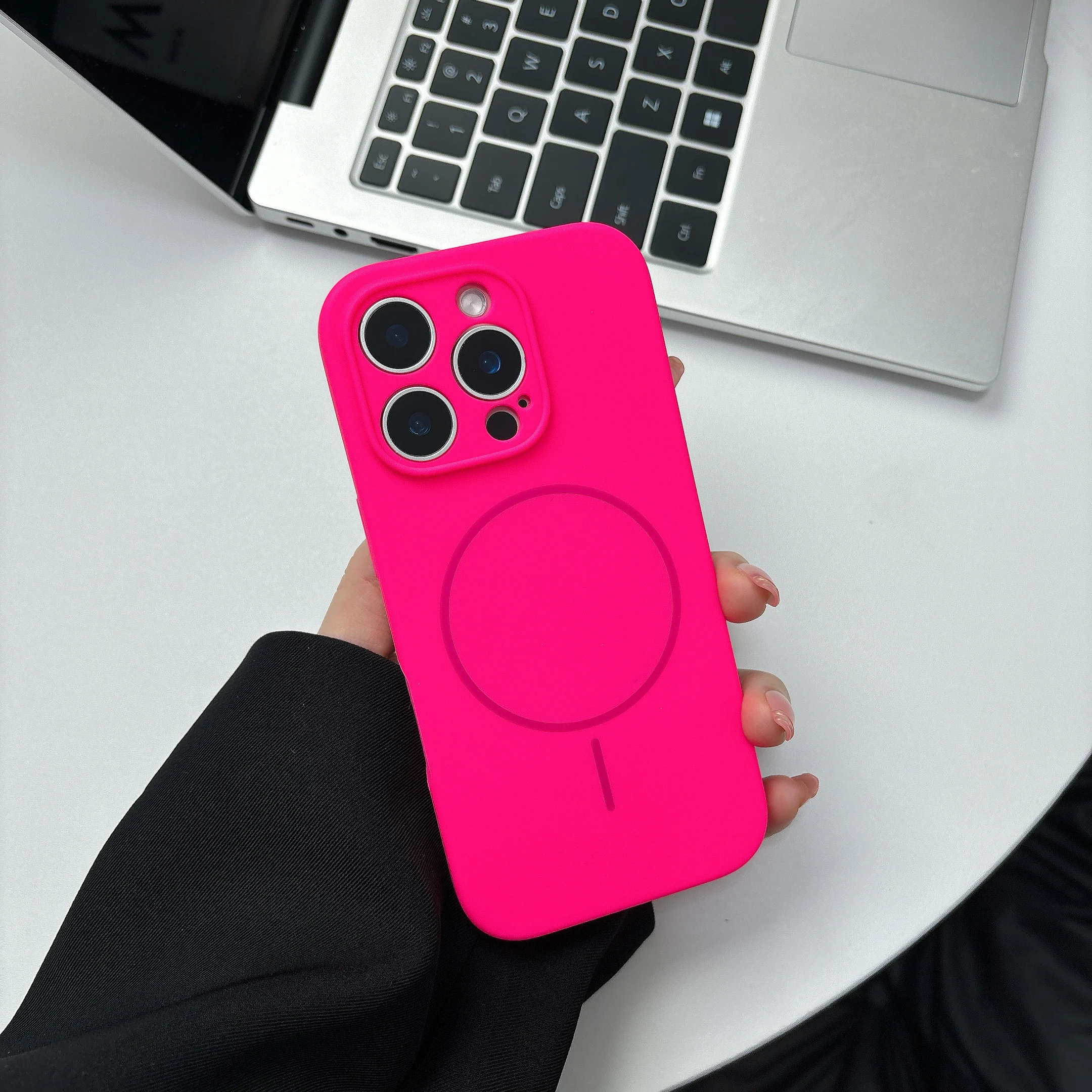 Vibrant Liquid Silicone Fluorescent Phone Case with Magsafe Compatibility