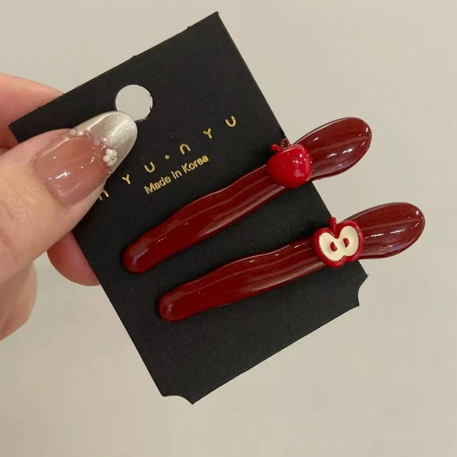 2PCS Red Apple Hair Clips Set, Cute Fruit-themed Hairpins, Glossy Red Hair Accessories For Women, Adorable Fashion Hair Decor