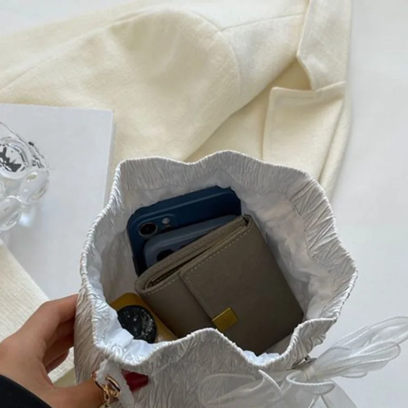 Chic Bowknot Canvas Crossbody Bag with Faux Pearl Chain - Versatile & Stylish Bucket Shoulder Purse for Women